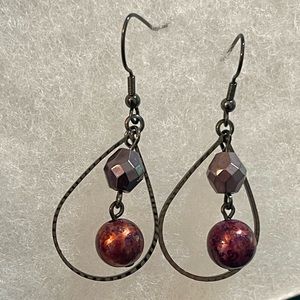 Beautiful Premier Designs Rhapsody Earrings